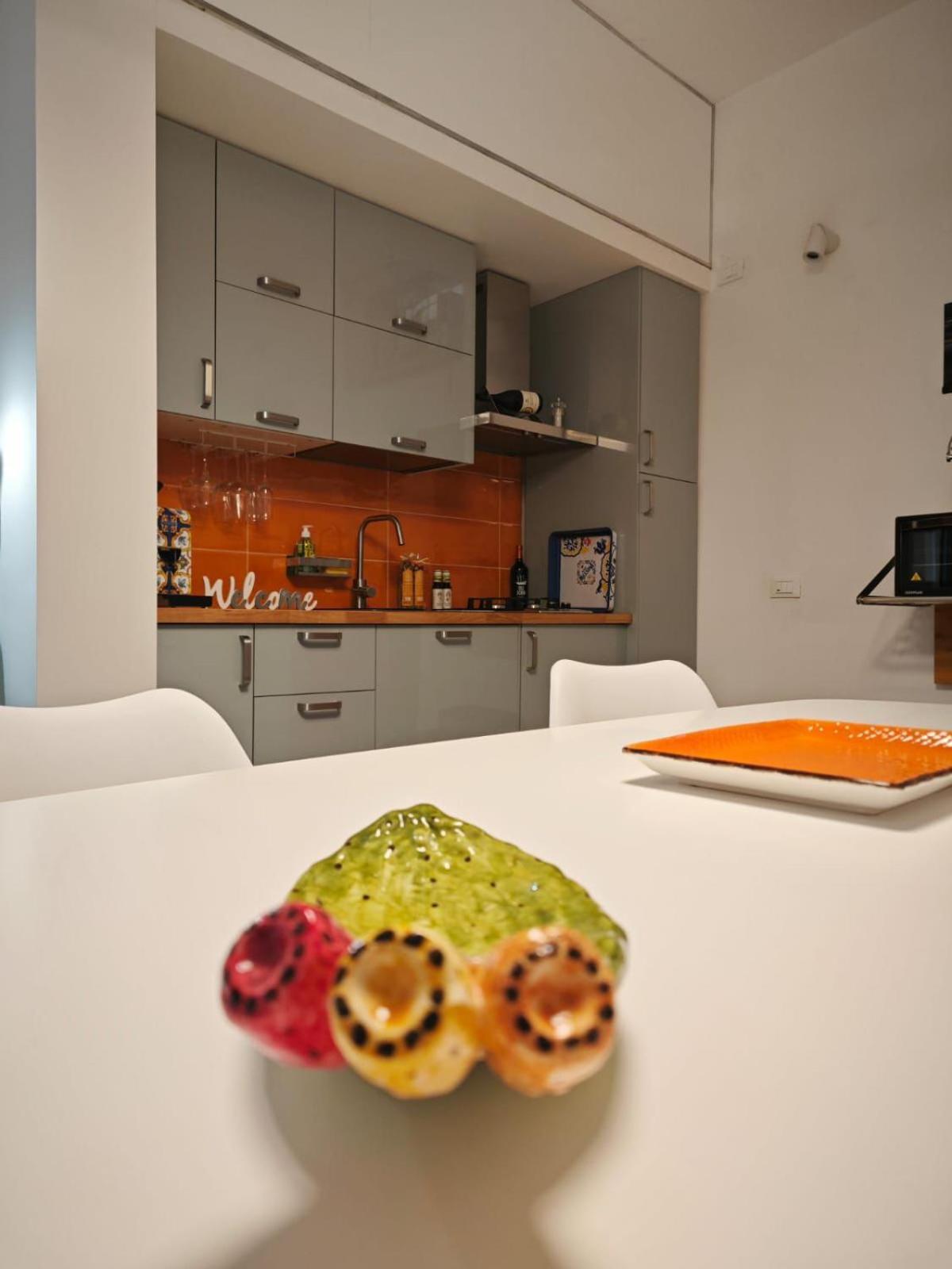 Teresita Apartment Monreale Bagian luar foto